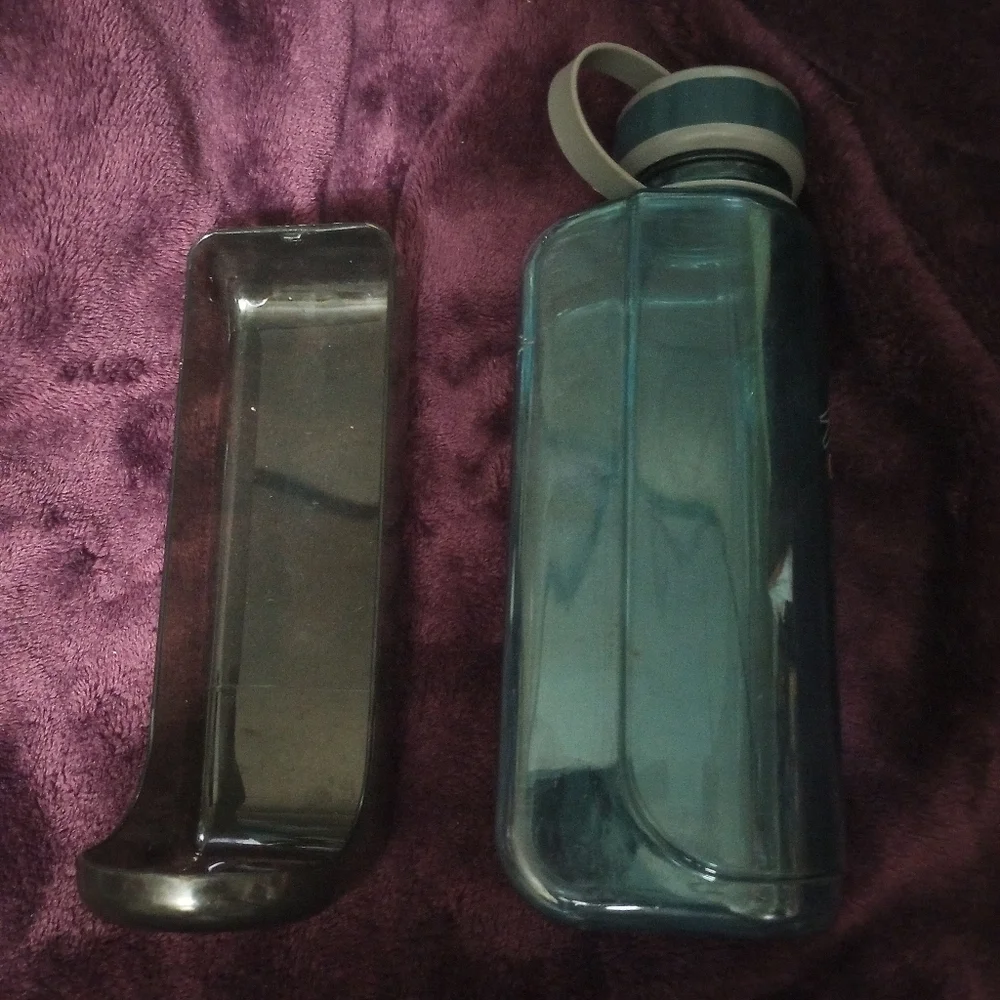 OllyDog Blue Water Bottle